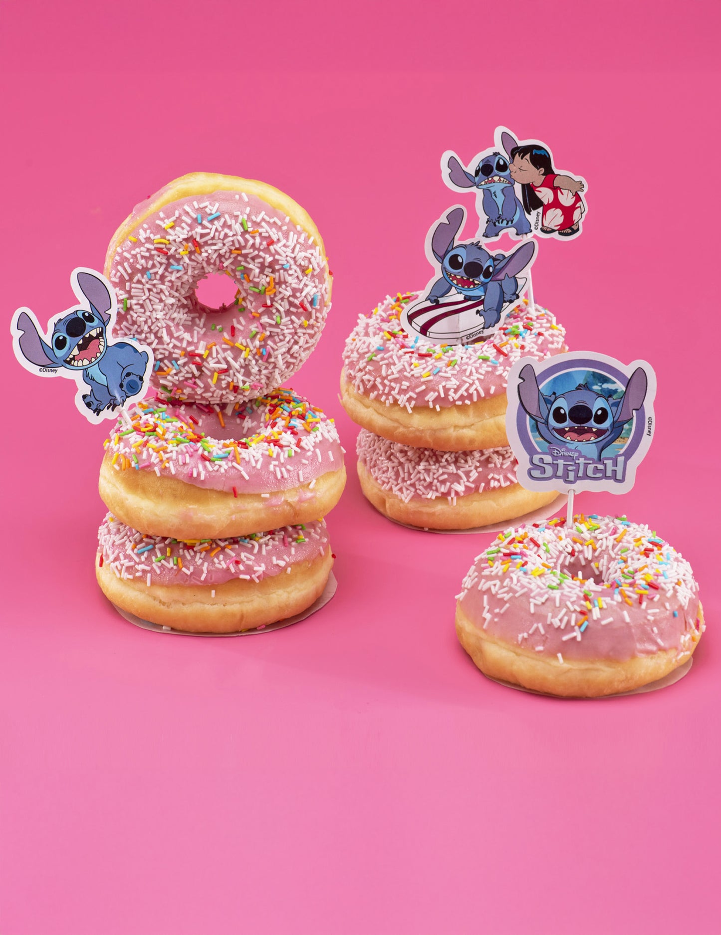 16 Cake Toppers en papier Stitch
