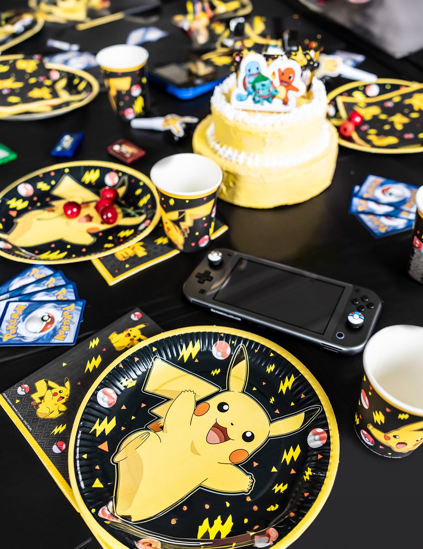 16 prosoape de hârtie Pikachu Pokémon 33 x 33 cm