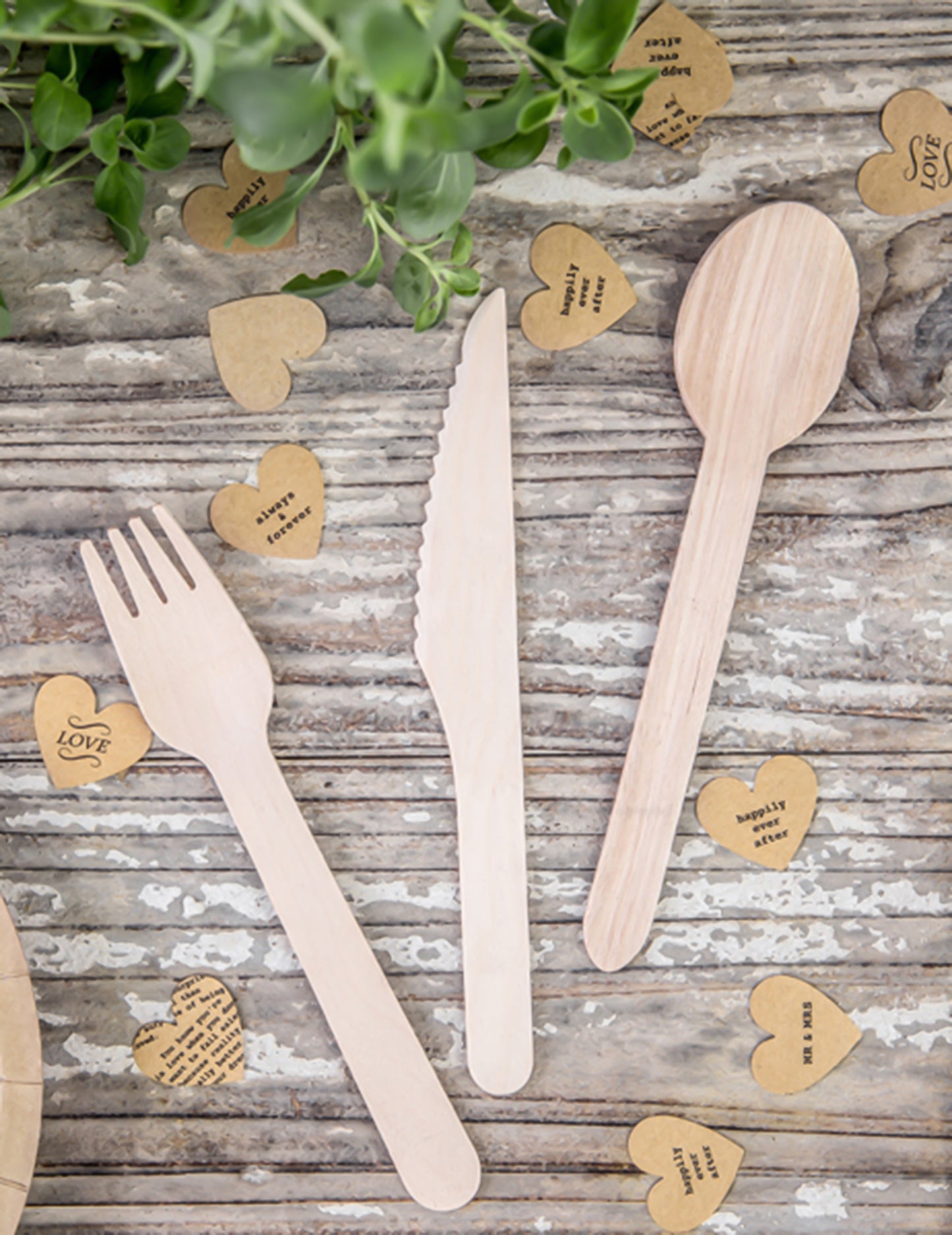 18 tacâmuri din lemn 16 cm