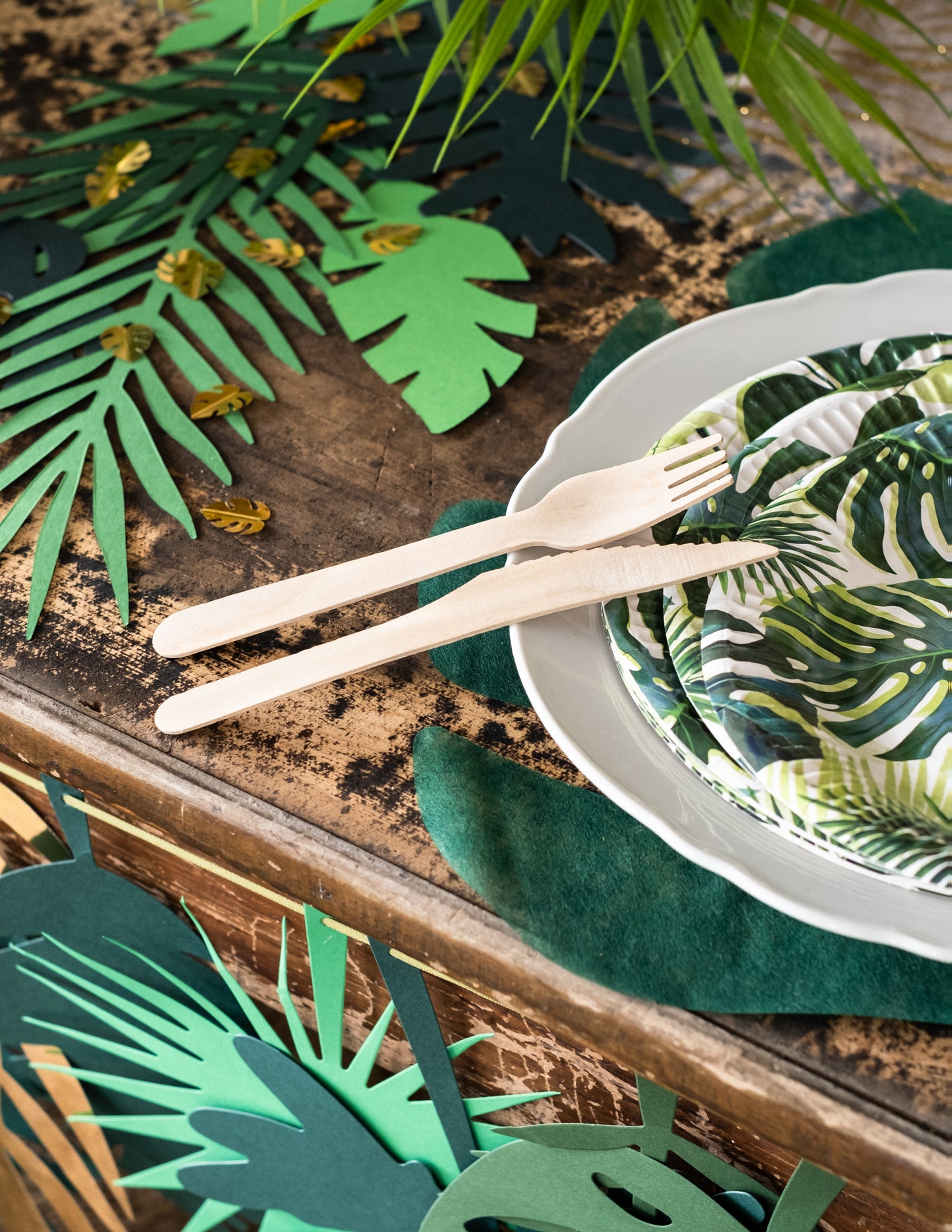 18 tacâmuri din lemn 16 cm