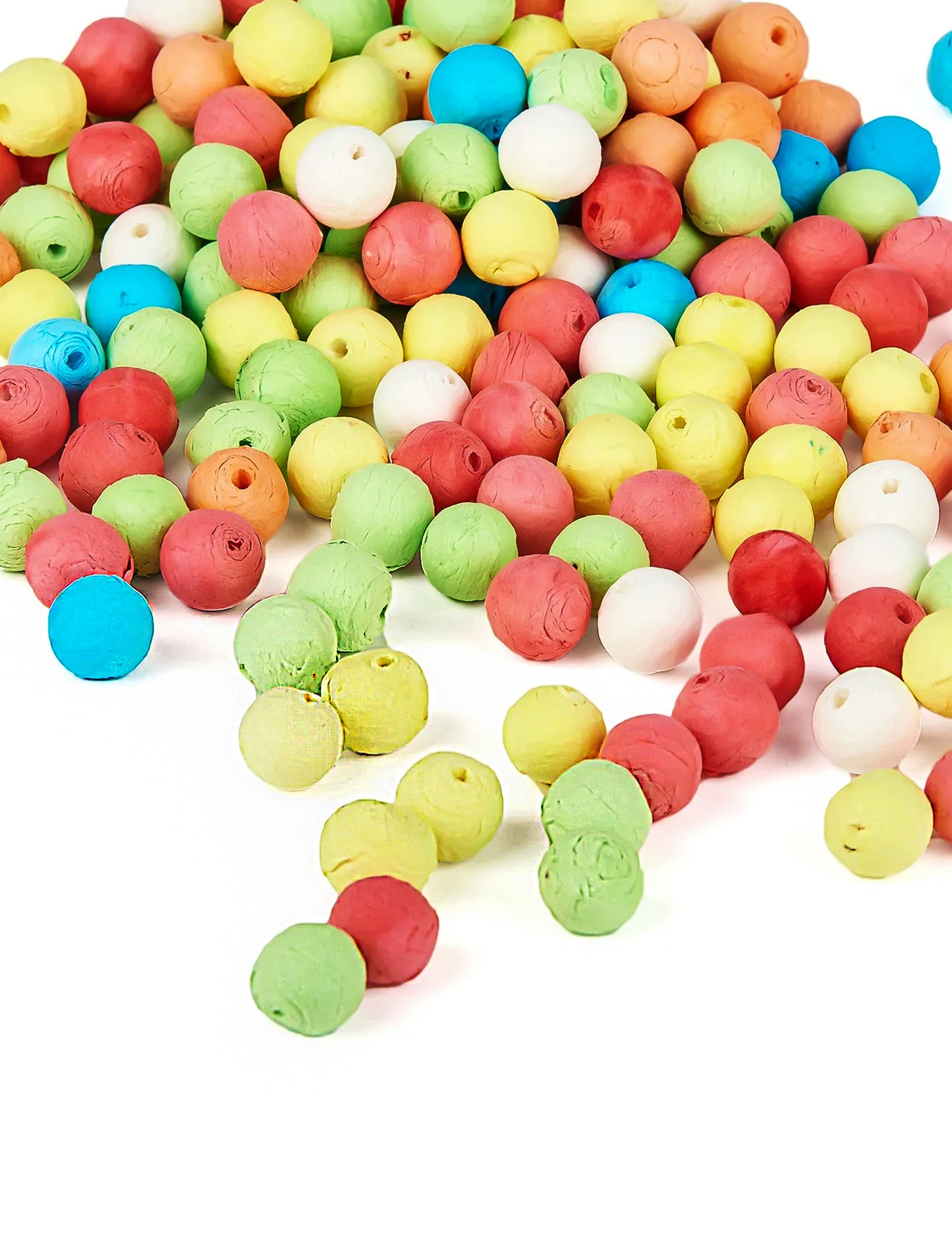 200 de mingi pentru Sarbacanes