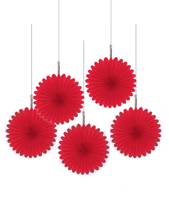 Rozete roșii agățate decorațiuni