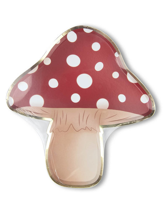 Gros plan de l'assiette en carton champignon rouge et blanc à pois