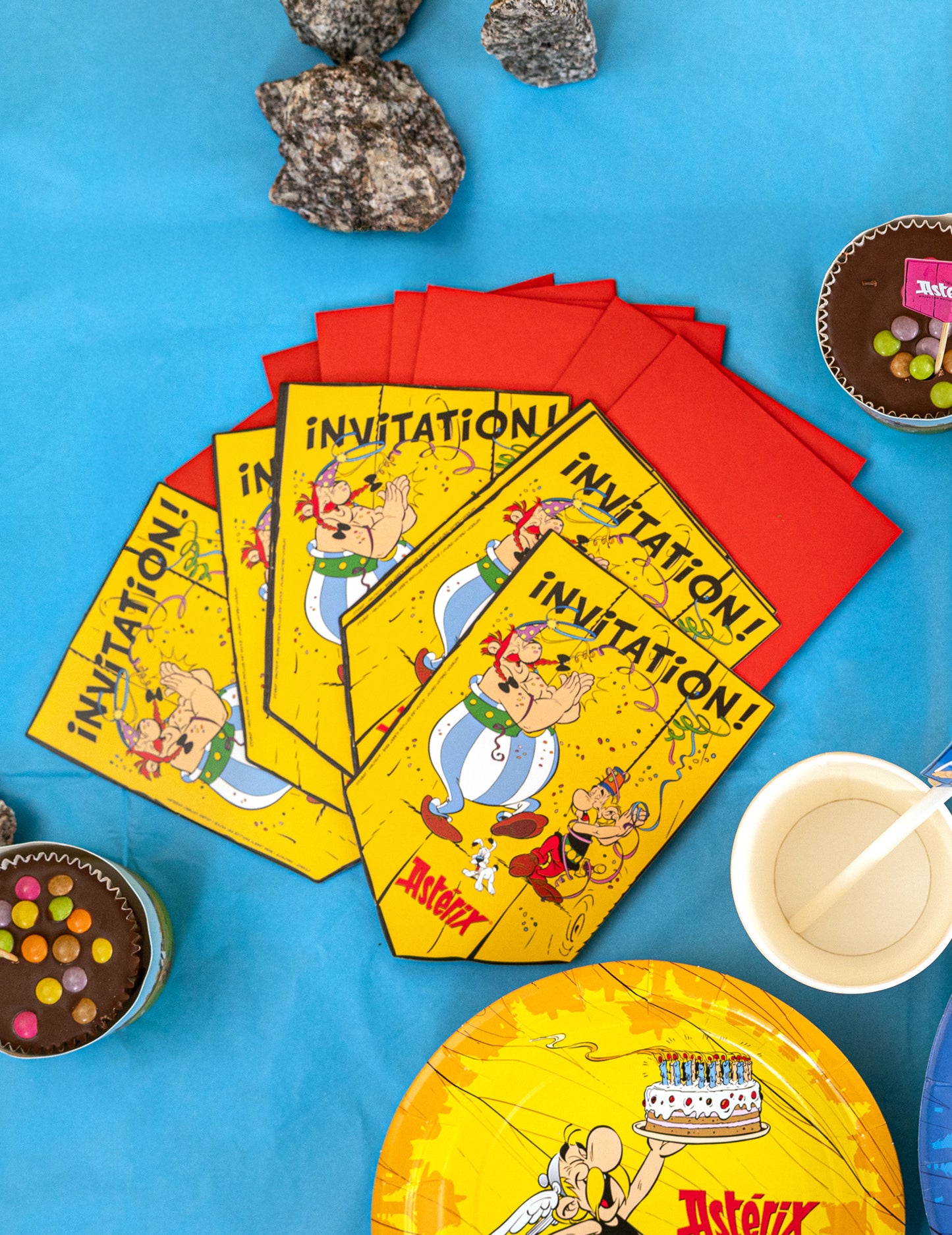 8 cărți de invitație asterix