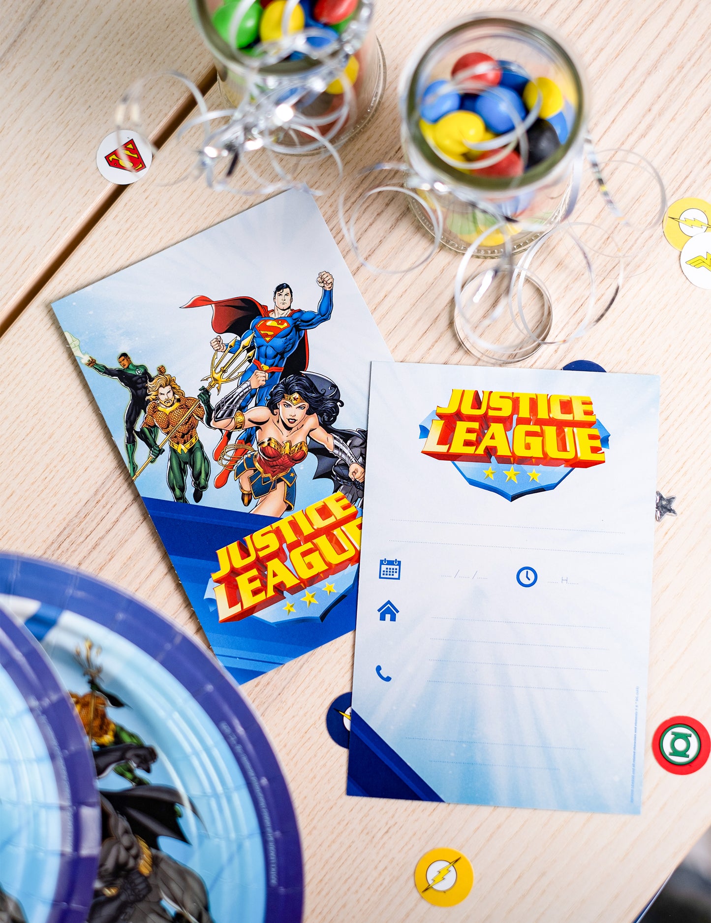8 invitații Justice League™ cu plicuri 10x16cm