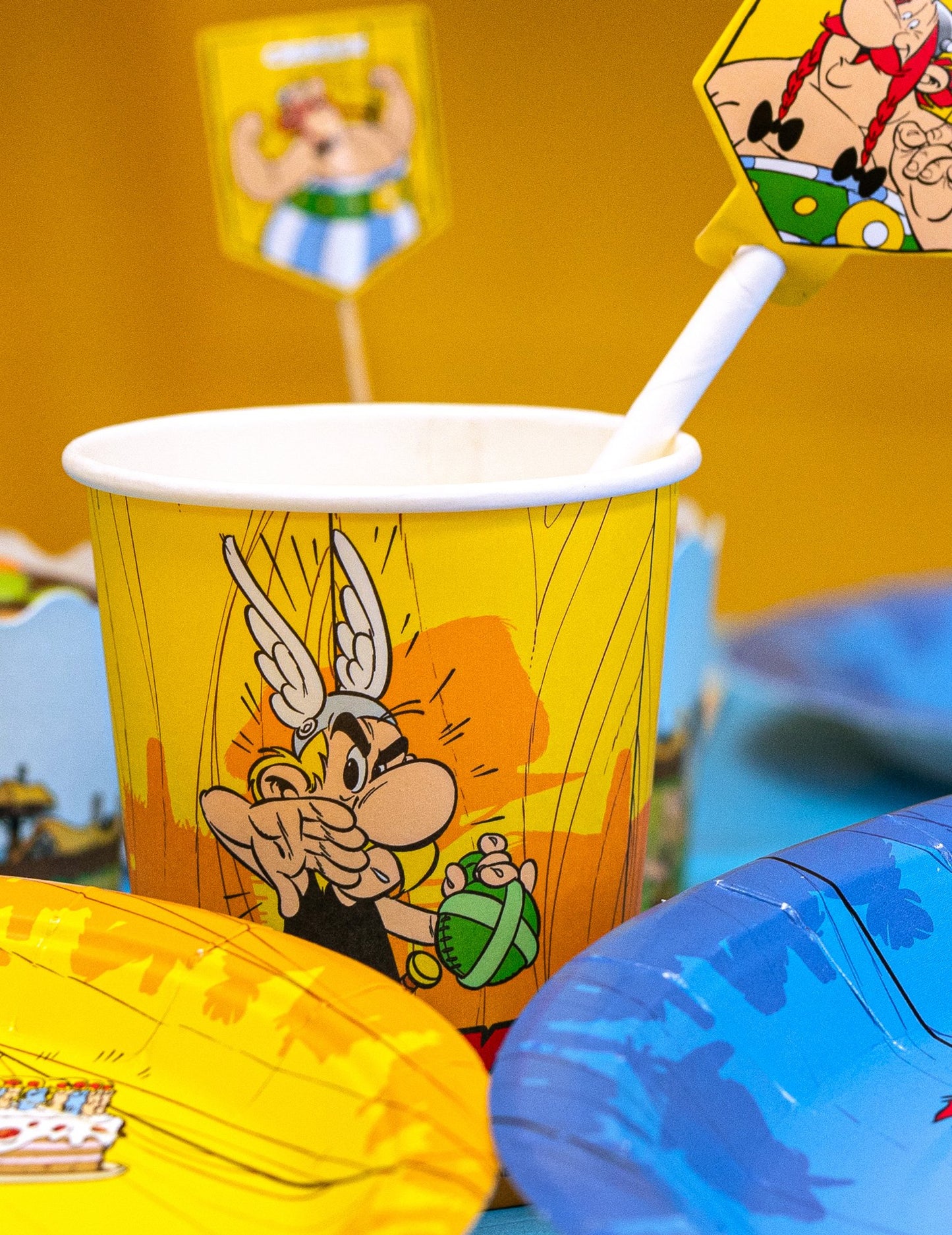 8 cupe de carton asterix 250 ml