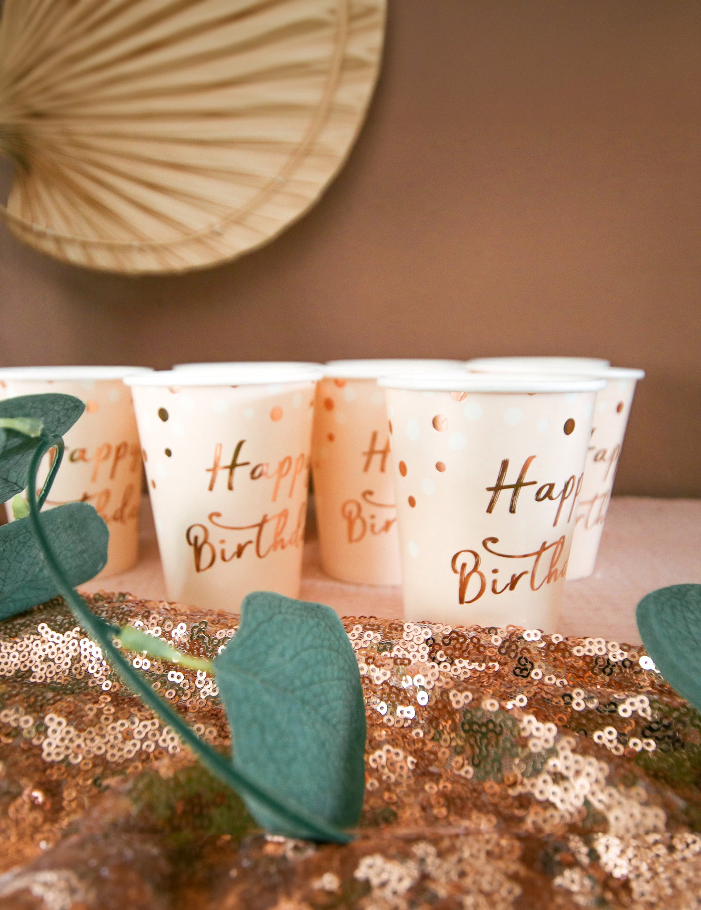 8 La mulți ani Carton Carton Confettis Rose Gold 255 ml