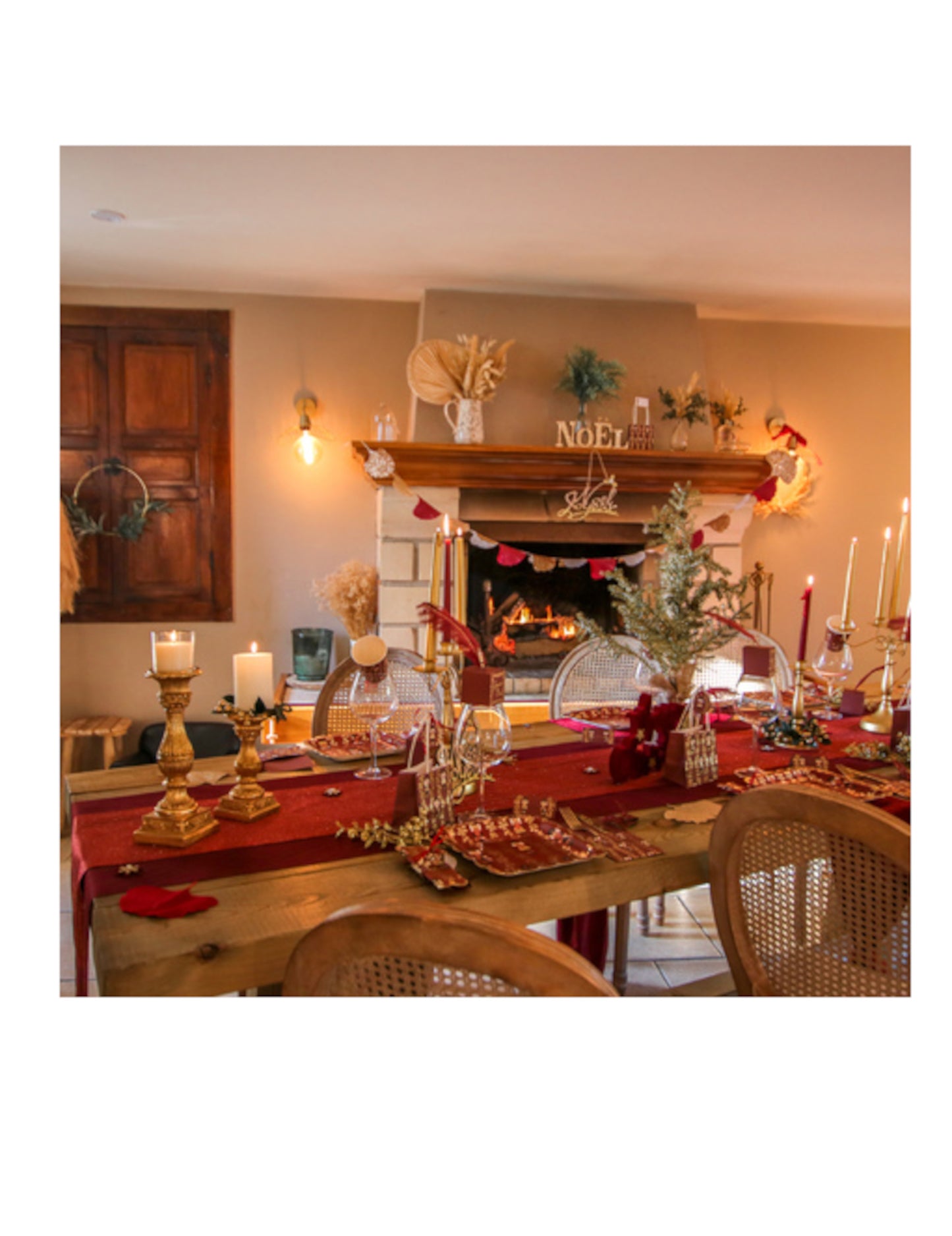 8 pahare festive în formă de spărgător de nuci, 255 ml, din carton bordo