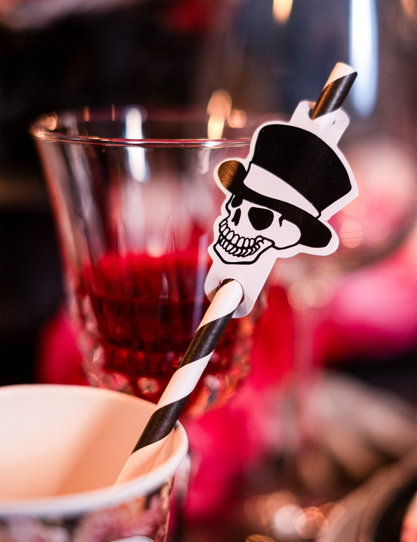 8 paie cu dungi schelet de Halloween 20 cm