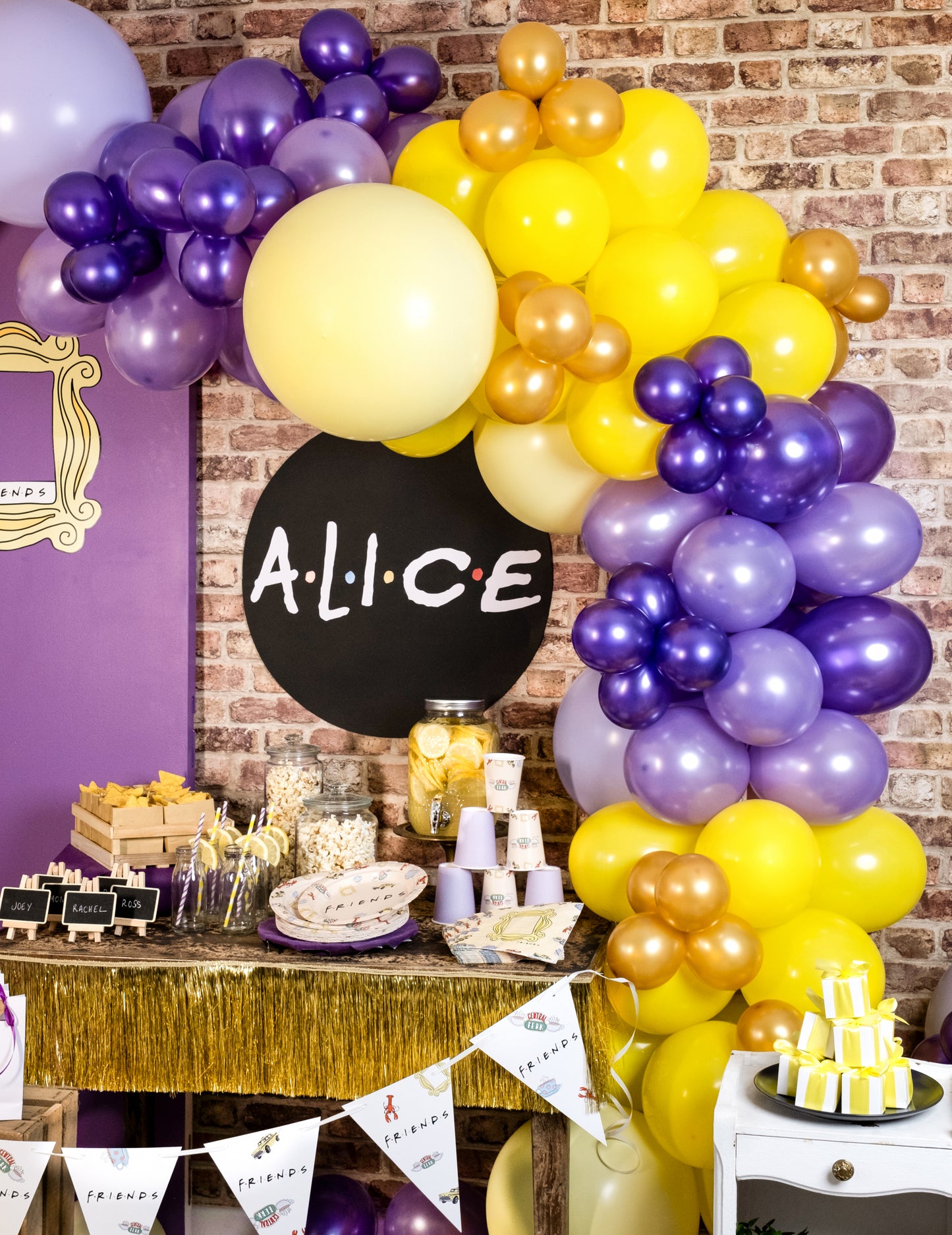 Bilă galbenă de latex gigant 60 cm