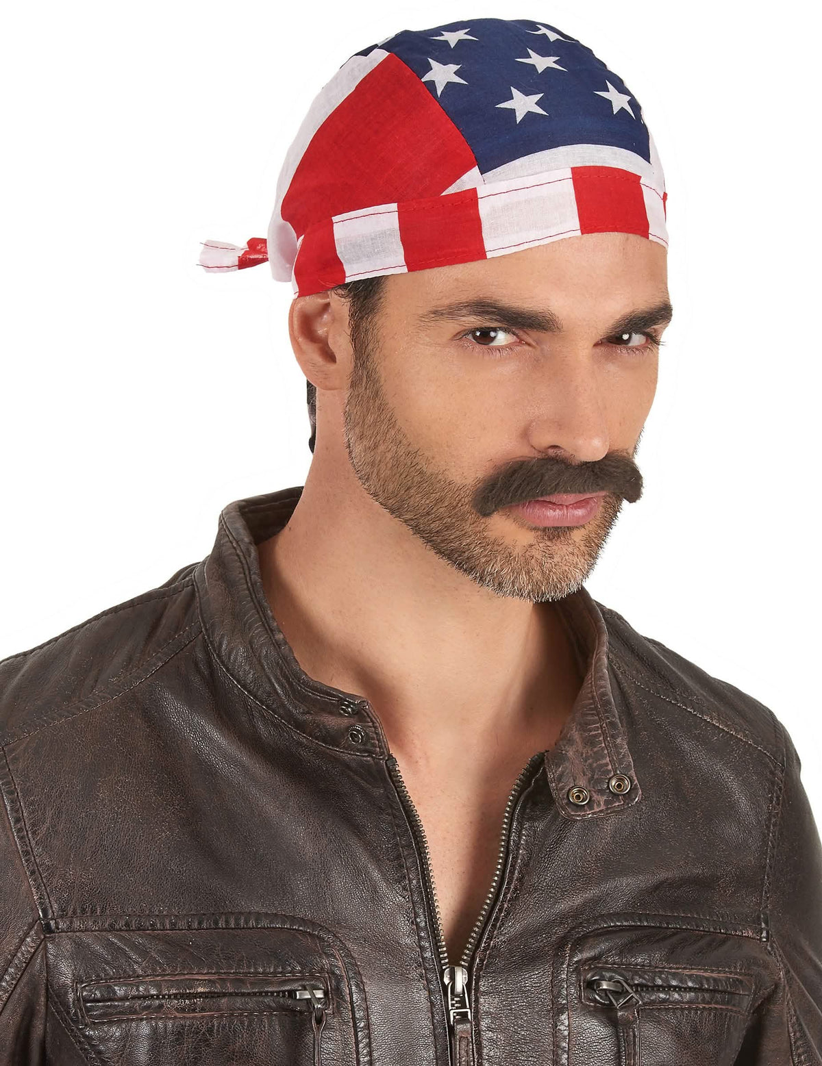 Vedere din trei sferturi a Bandana sua