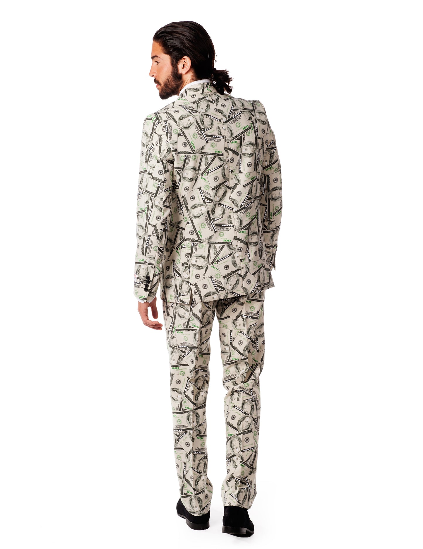 Costum, domnul Cashanova s -a opus