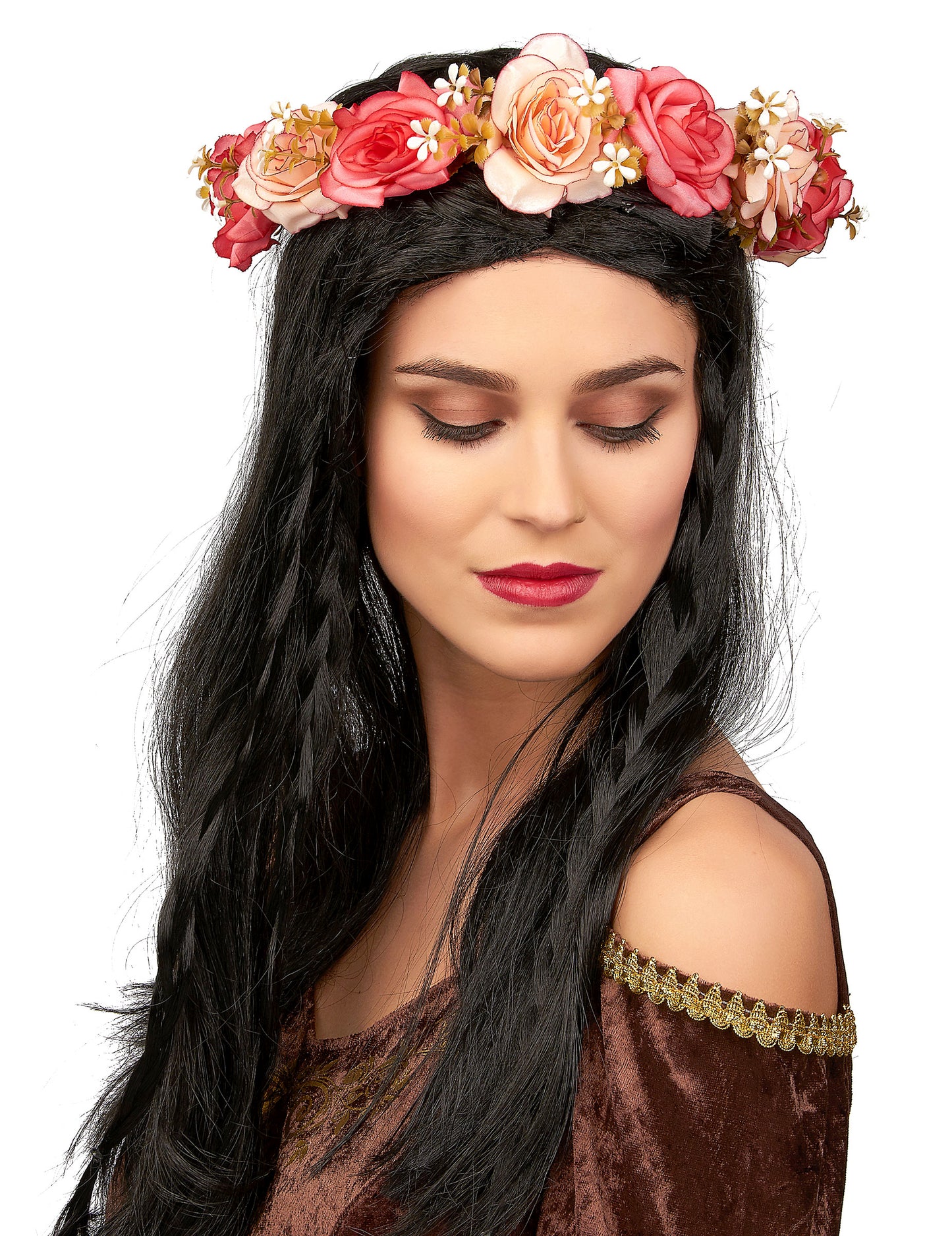 Coroana trandafirilor și flori albe adulte