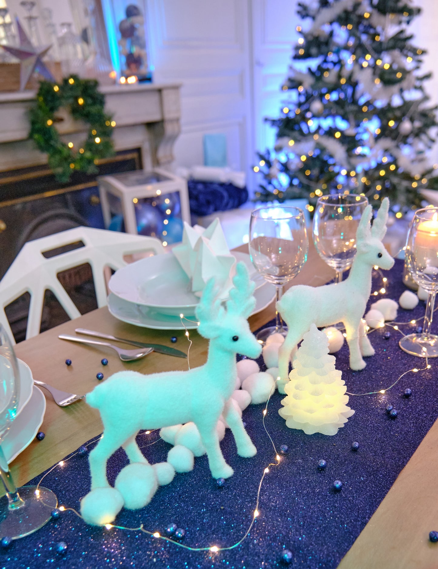 Decorațiune cu ren alb 13 cm de Crăciun