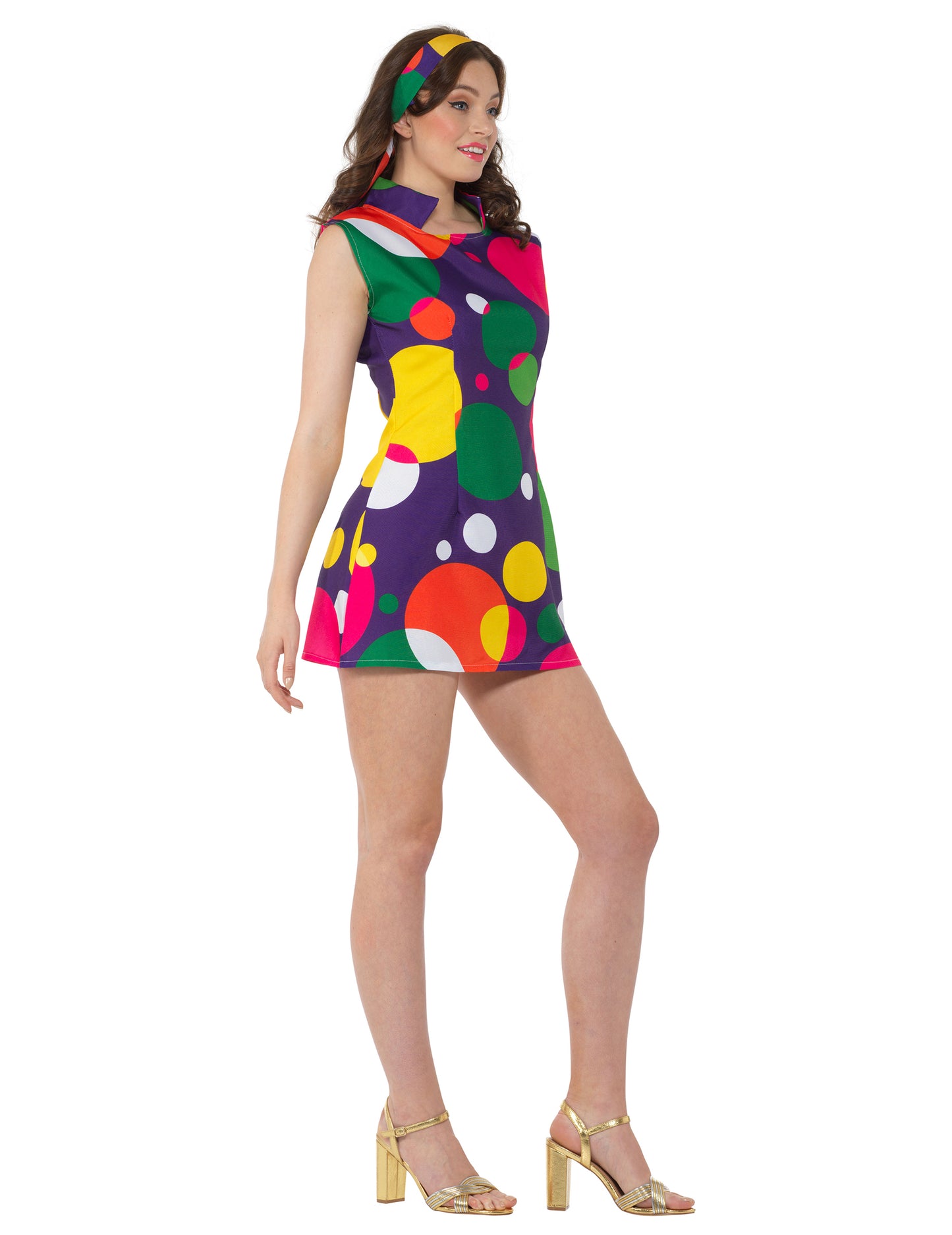 Costumul femeilor disco -pop