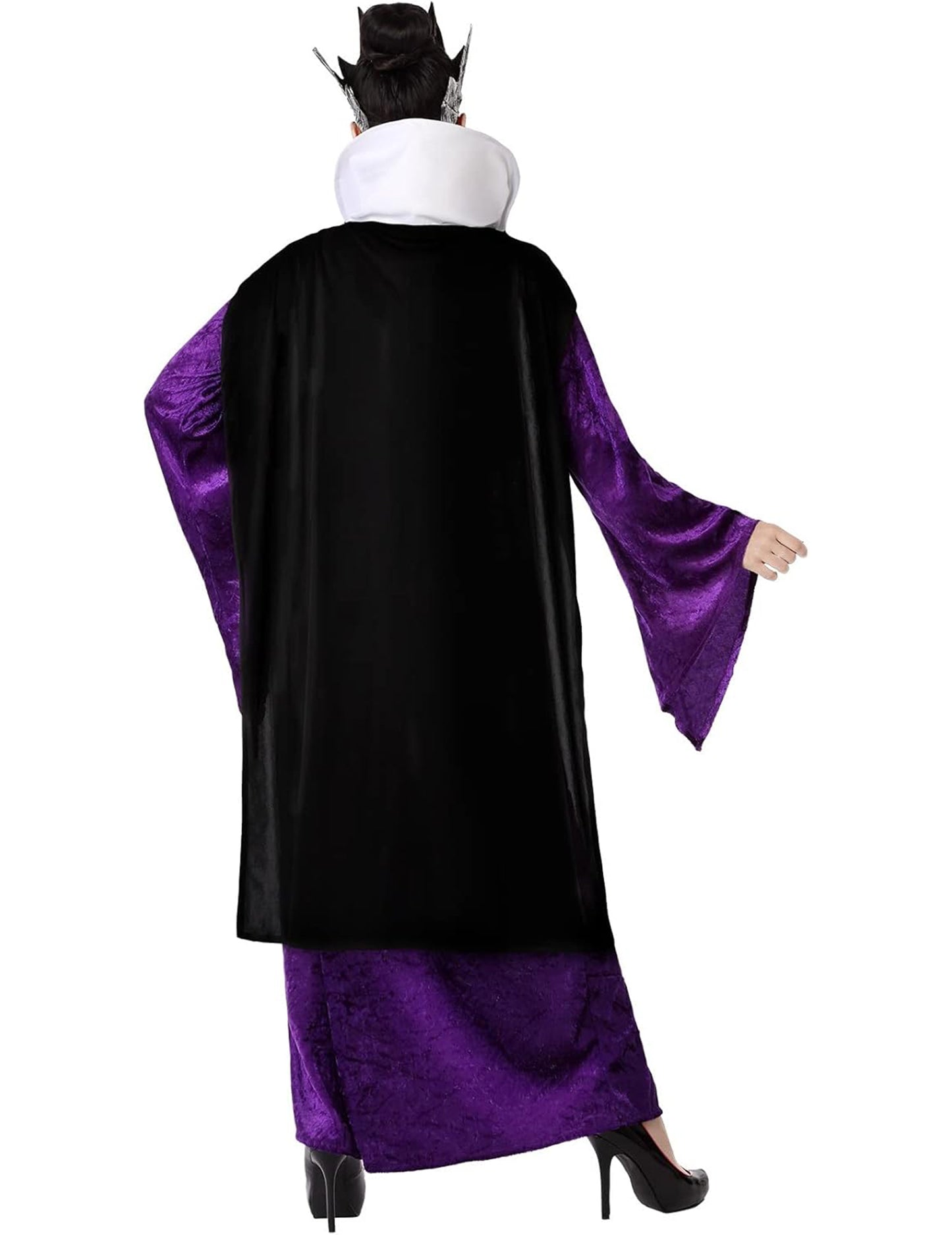Femeia urâtă de deghizare a femeii violete
