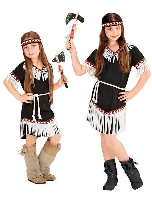 Imagine de ansamblu cu accesorii ale costumului de mică indiancă