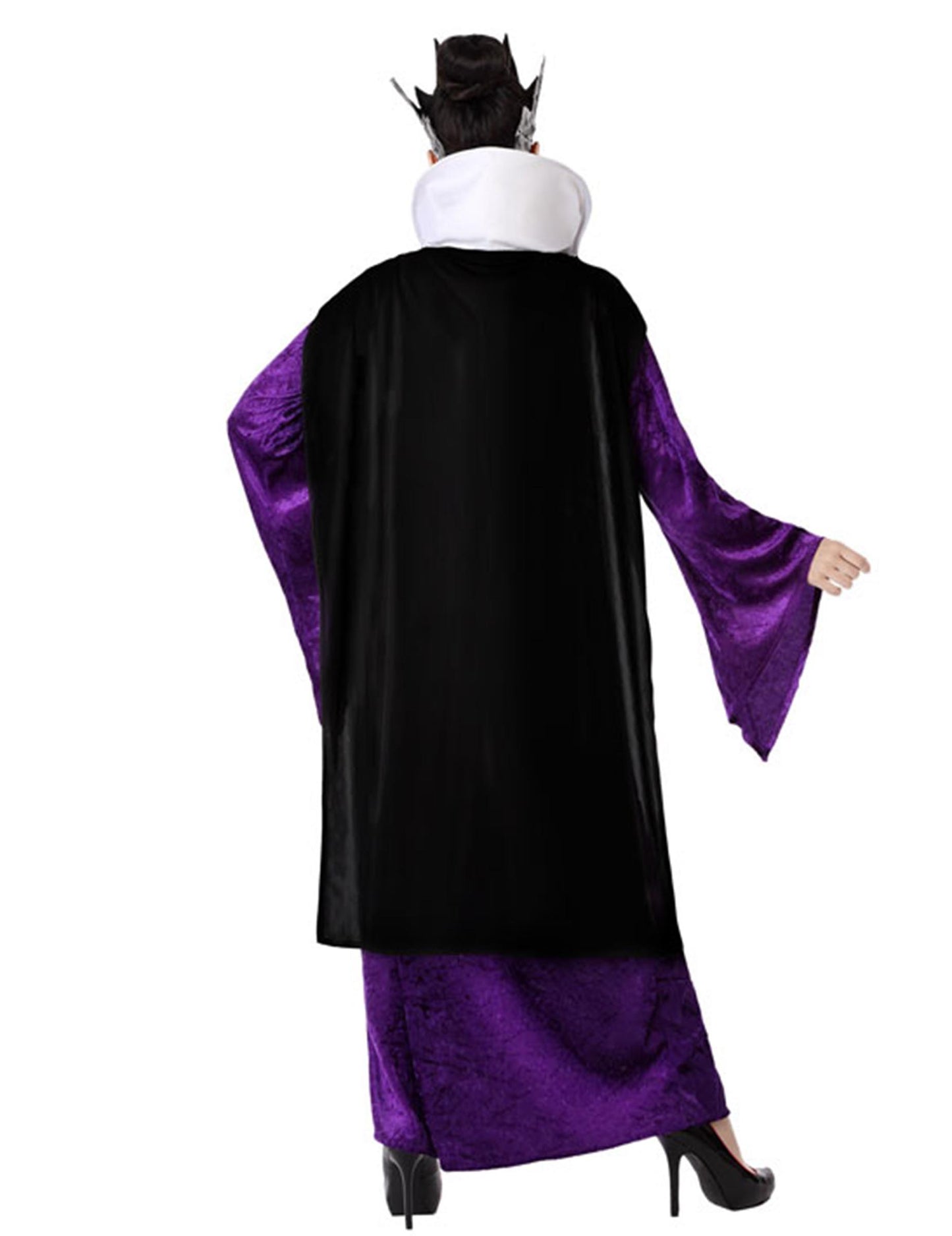 Femeia urâtă de deghizare a femeii violete
