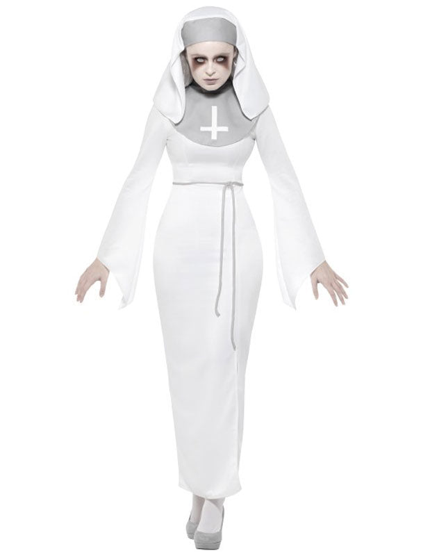 Femeie religioasă deghizată