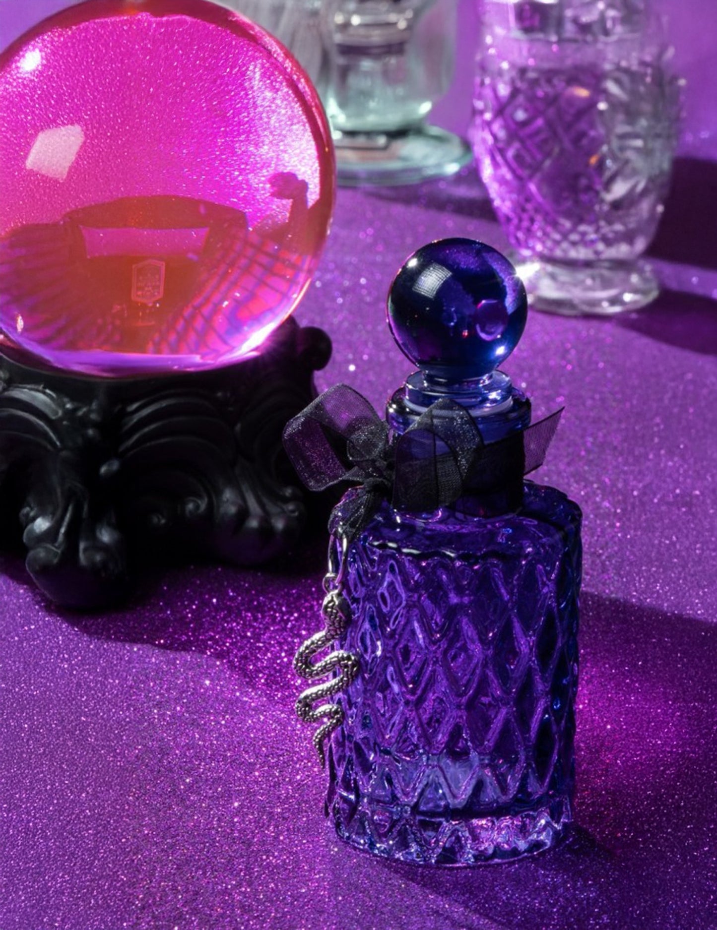 Fiole violette avec serpent 12,5 cm