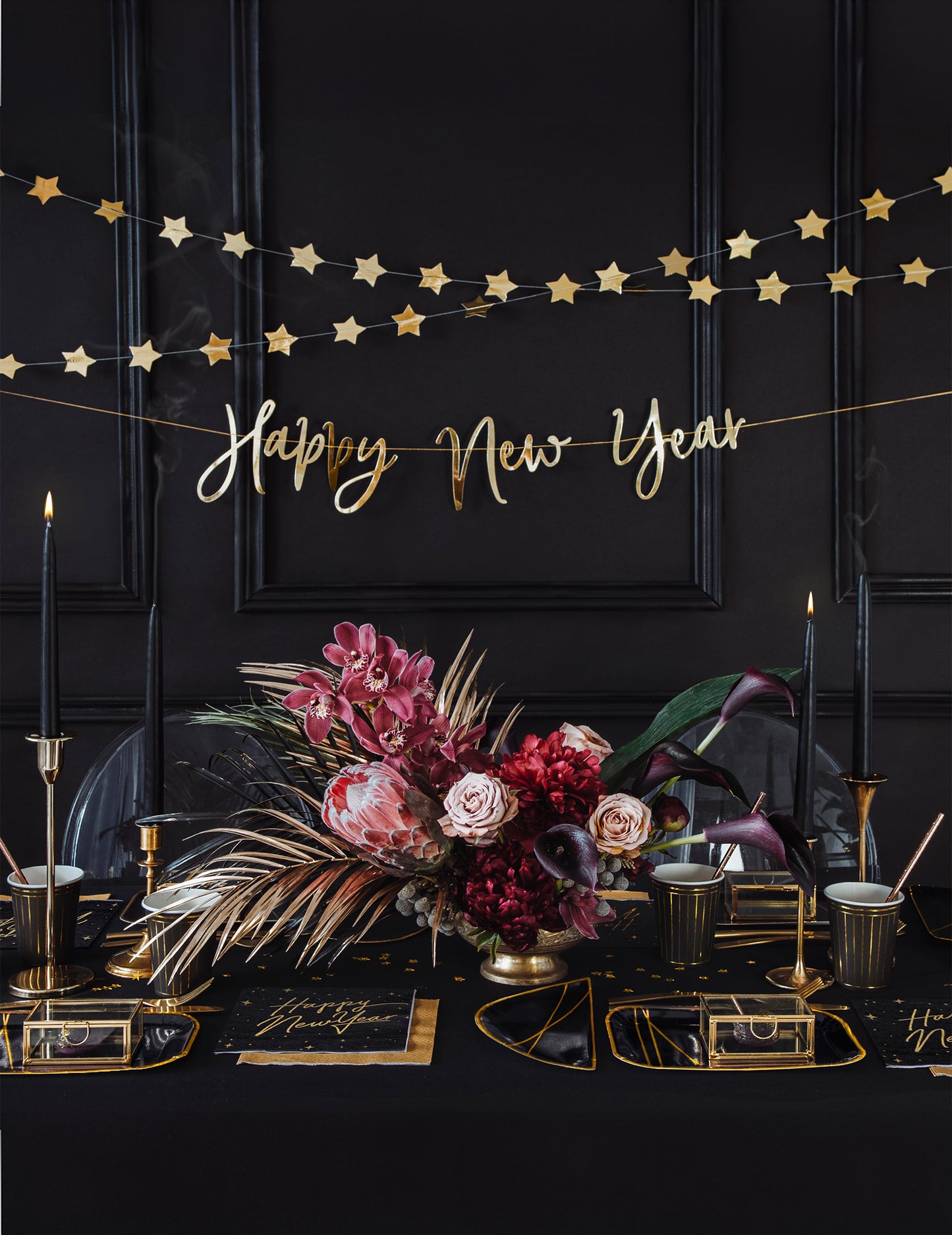 An Nou fericit Golden 66 x 18 cm Garland de carton