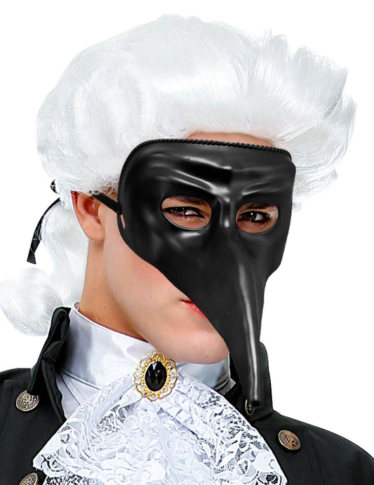 Gros plan du masque long nez pour adulte noir
