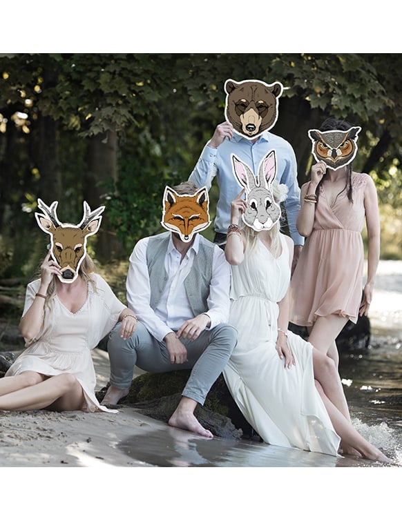 Mise en situation groupée du masque papier lapin