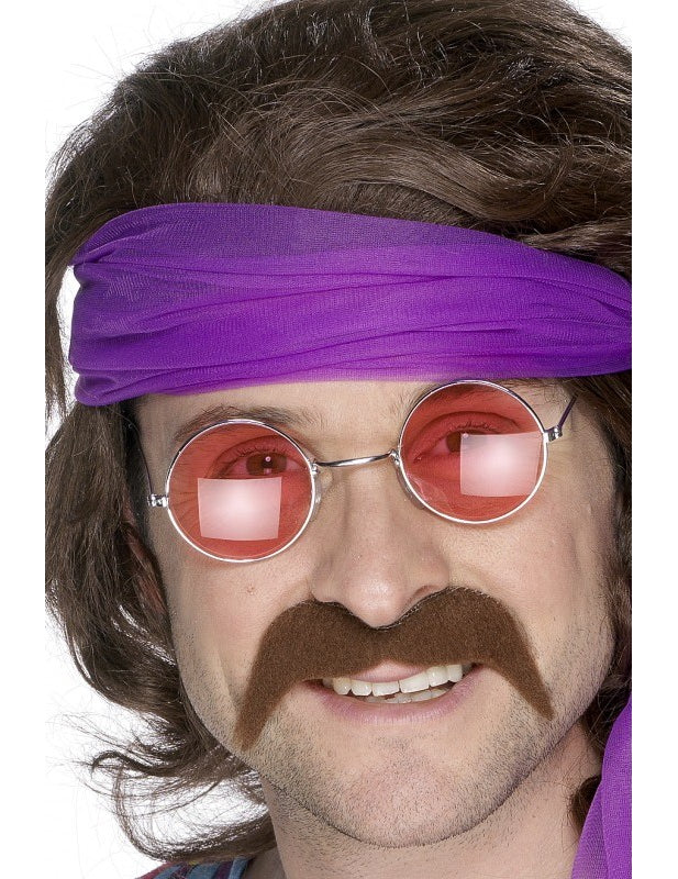 Mustache maronii anilor '70 adulți