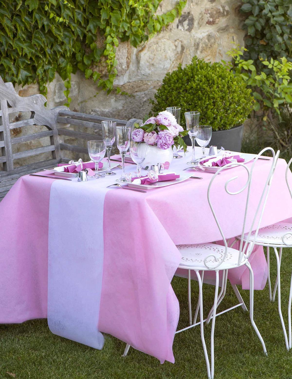 Nappe en rouleau intissé rose 1,20 x 10 m