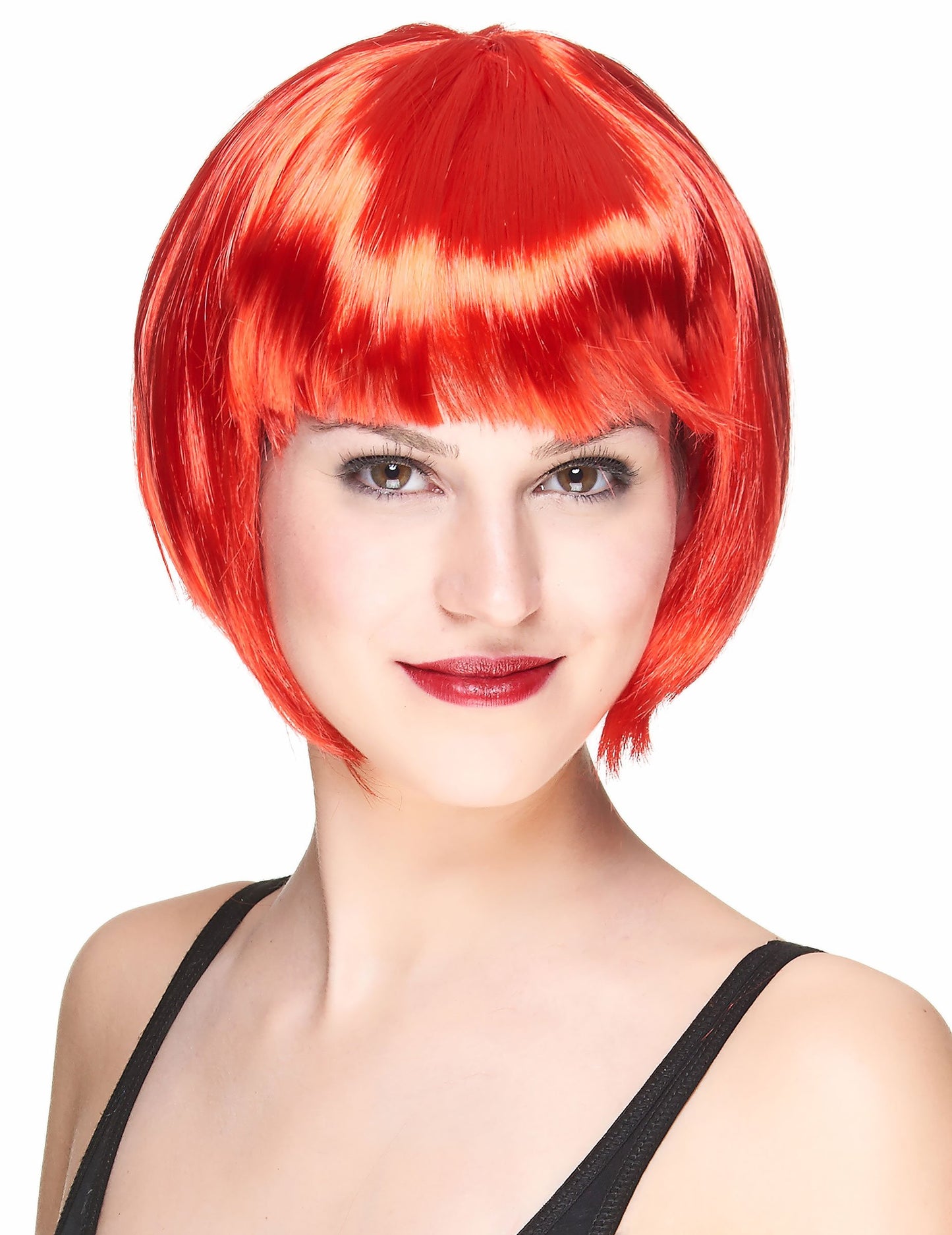 Femeie cu perucă roșie scurtă
