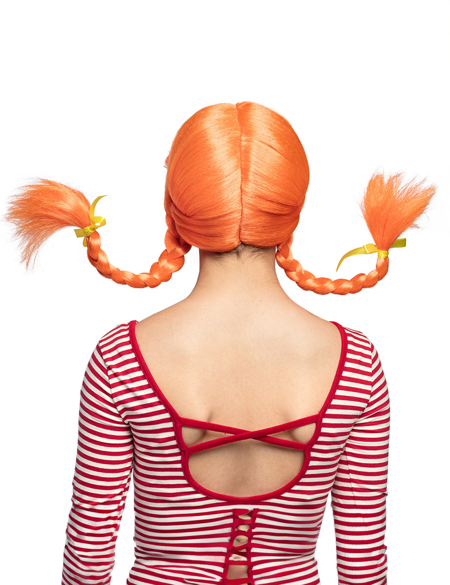 Vedere din spate a perucii portocalii pentru femei