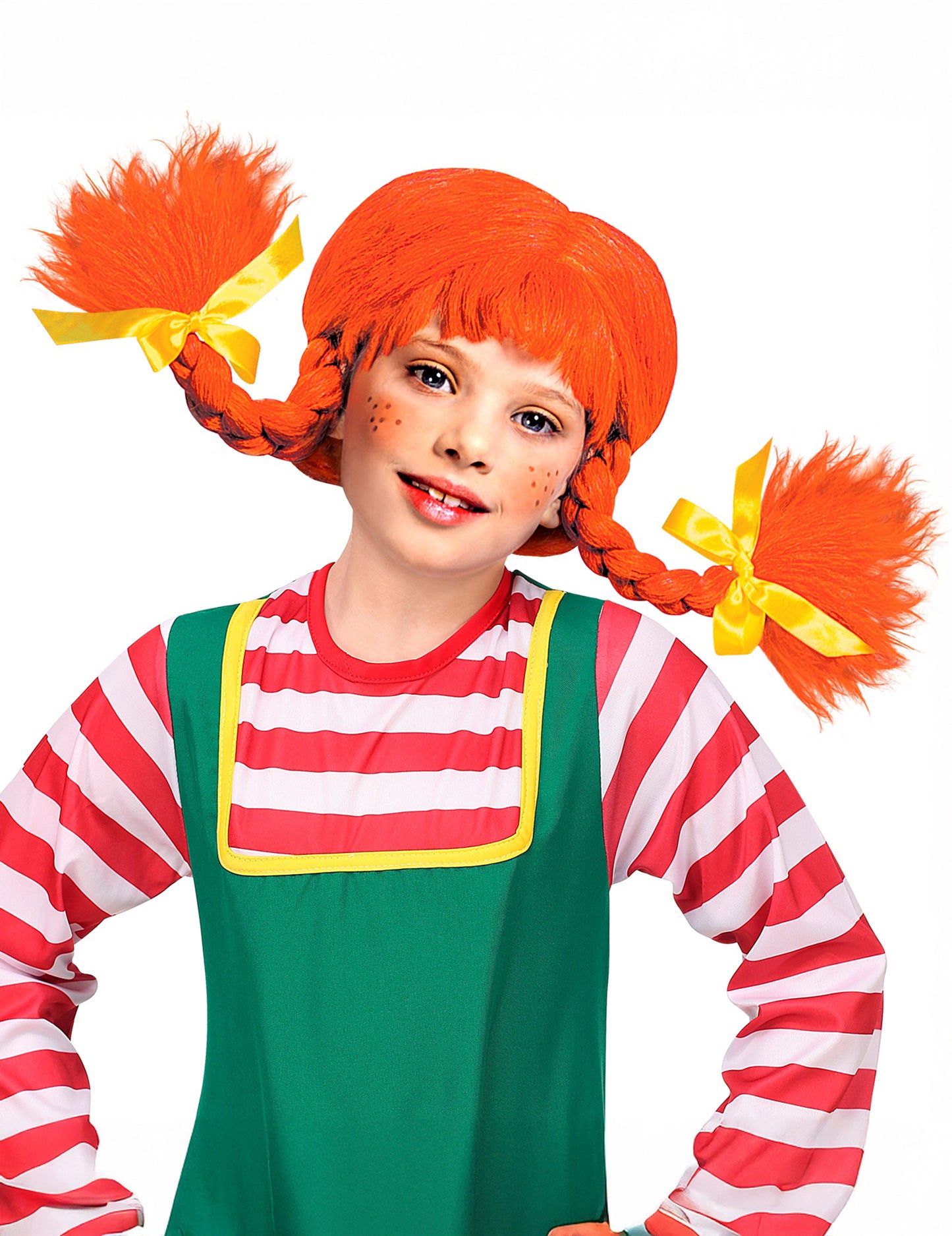 Fată cu perucă roșie