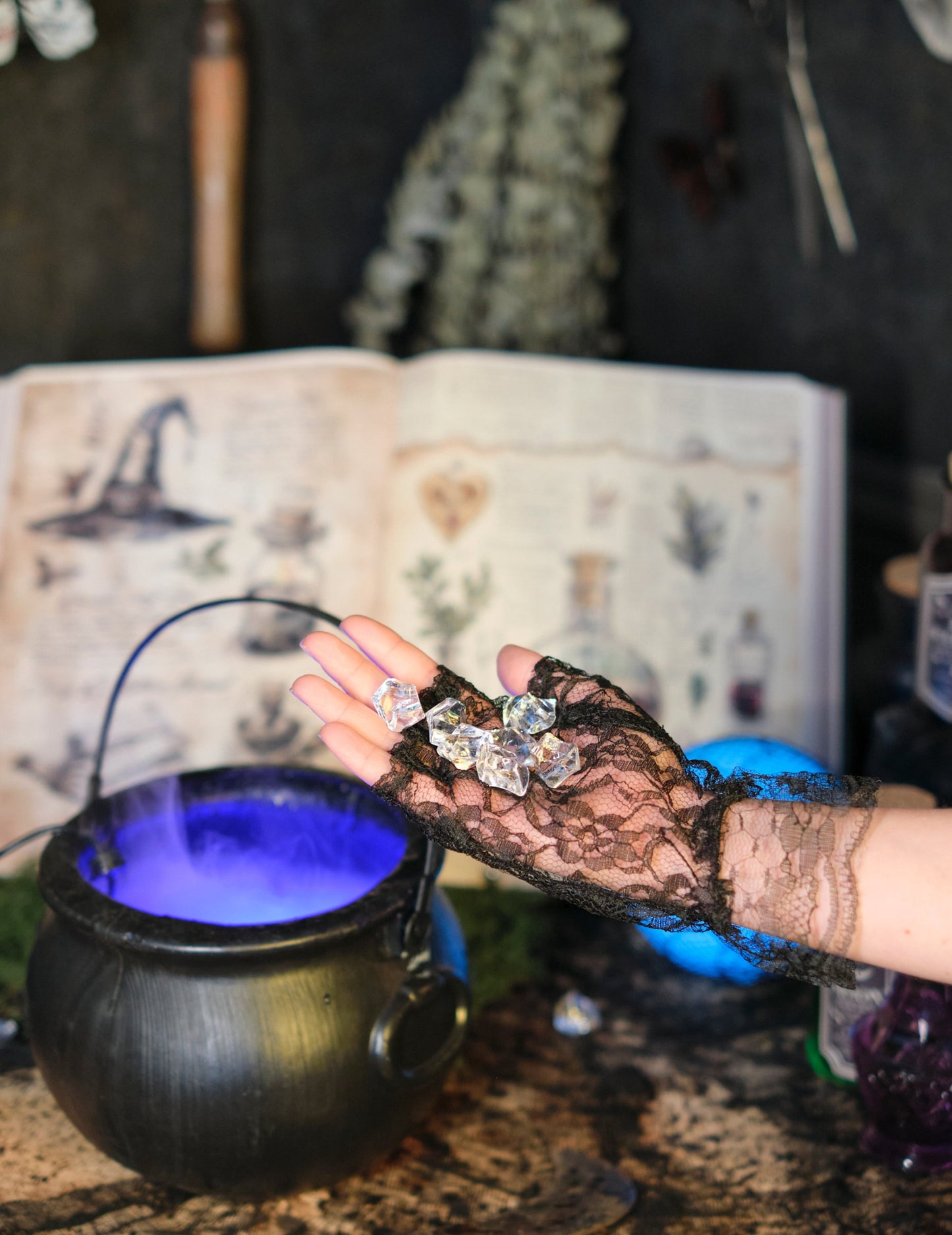 Pietre cu efect de cristal transparent 50 gr