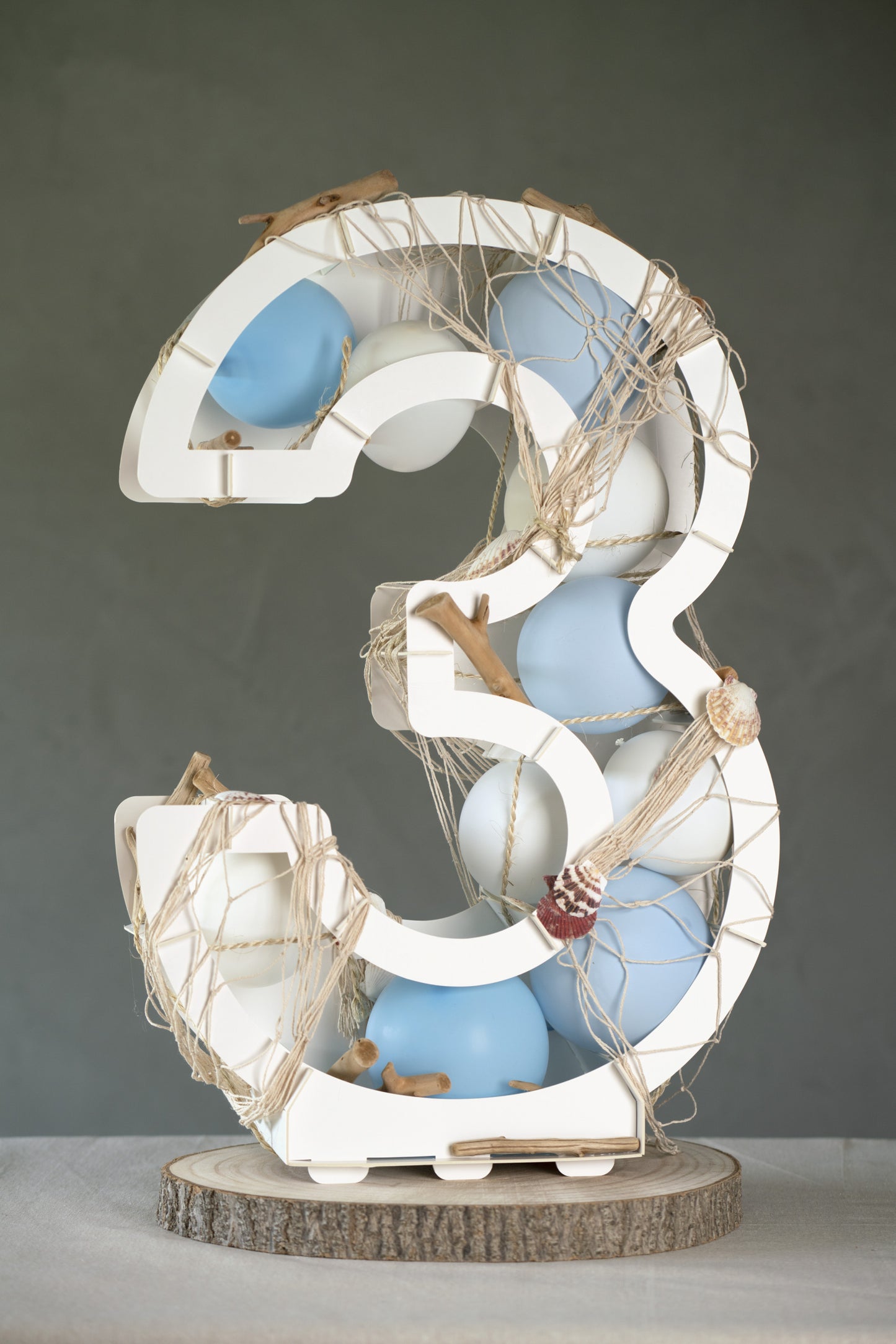 Structura albă a figurii pentru baloane de 64 cm