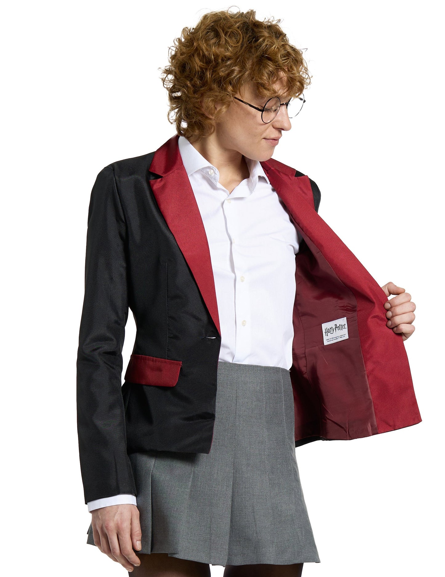 D-NA. Gryffindor Woman Suitmeister