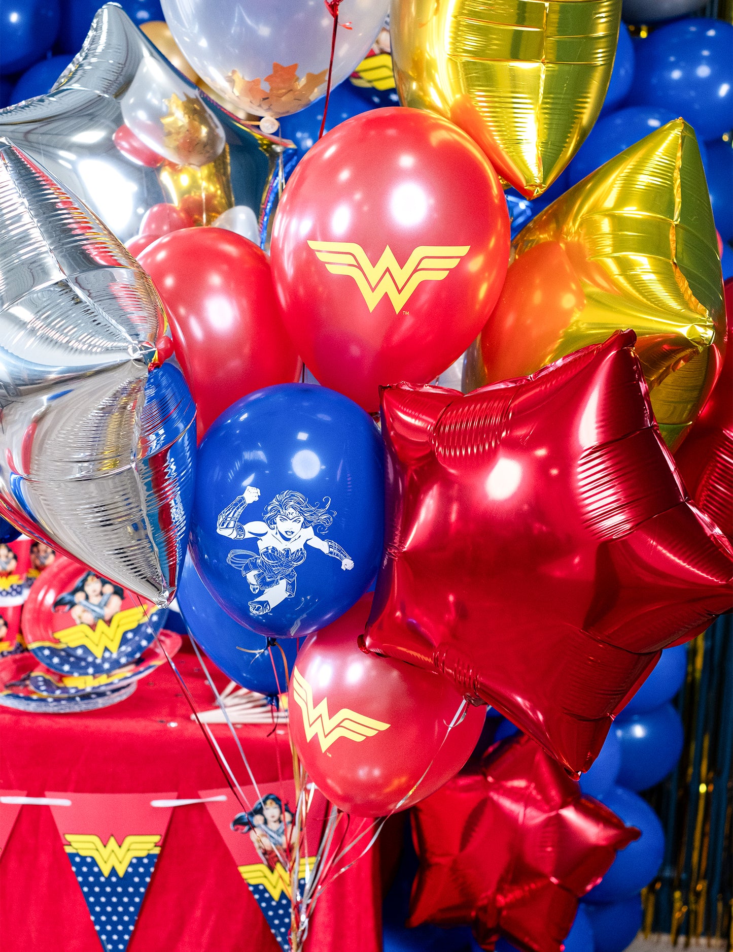 10 Wonder Woman 25 x 32cm Balloane din latex