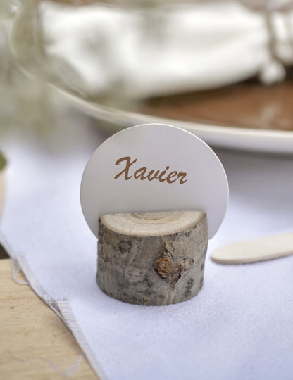 Marque-places ronds en carton mariage pour invités blancs