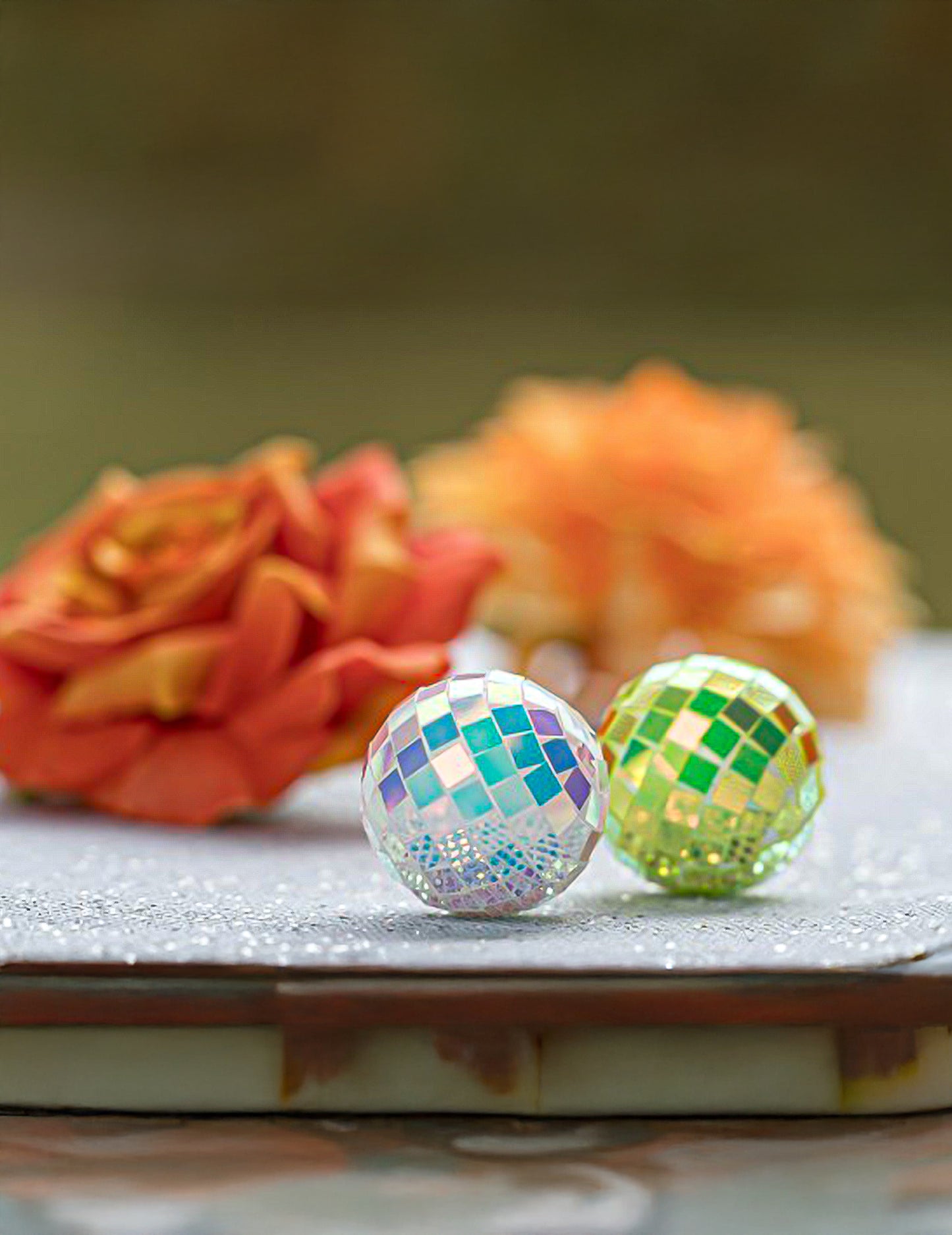 10 Mini boules à facettes irisées multicolores 4 cm