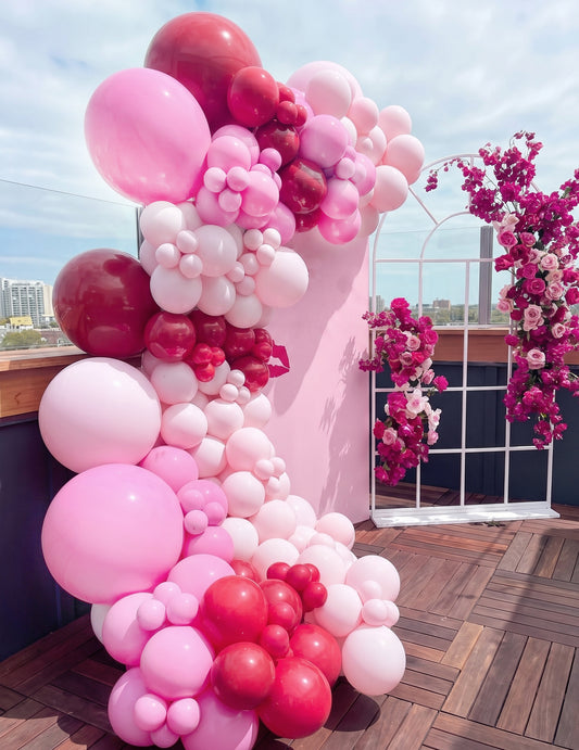 100 mini baloane din latex roz deschis de 13 cm pentru decor
