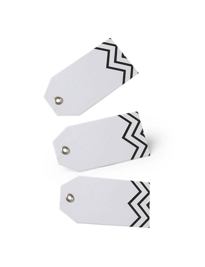 Etichete cu model chevron pentru petrecere, albe și negre