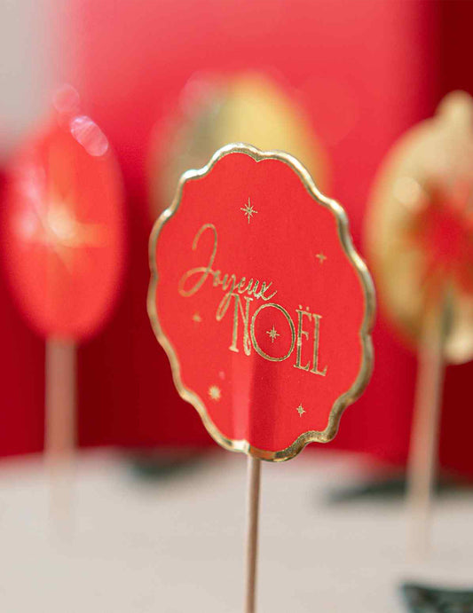 12 scobitori decorative Crăciun Fericit atemporal roșu și auriu 9 cm