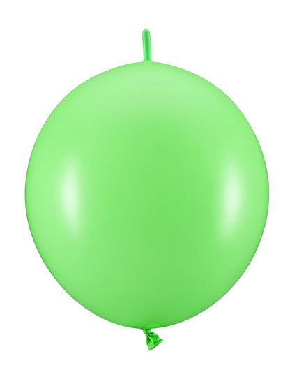 Vue d'un seul ballon du ballons à relier pour décoration de fête vert clair
