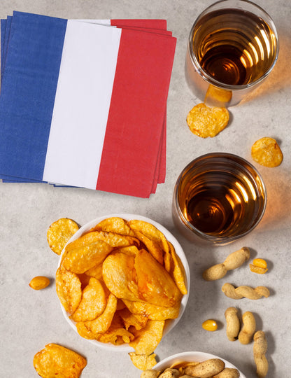 Mise en situation festive des serviettes tricolore bleu blanc rouge