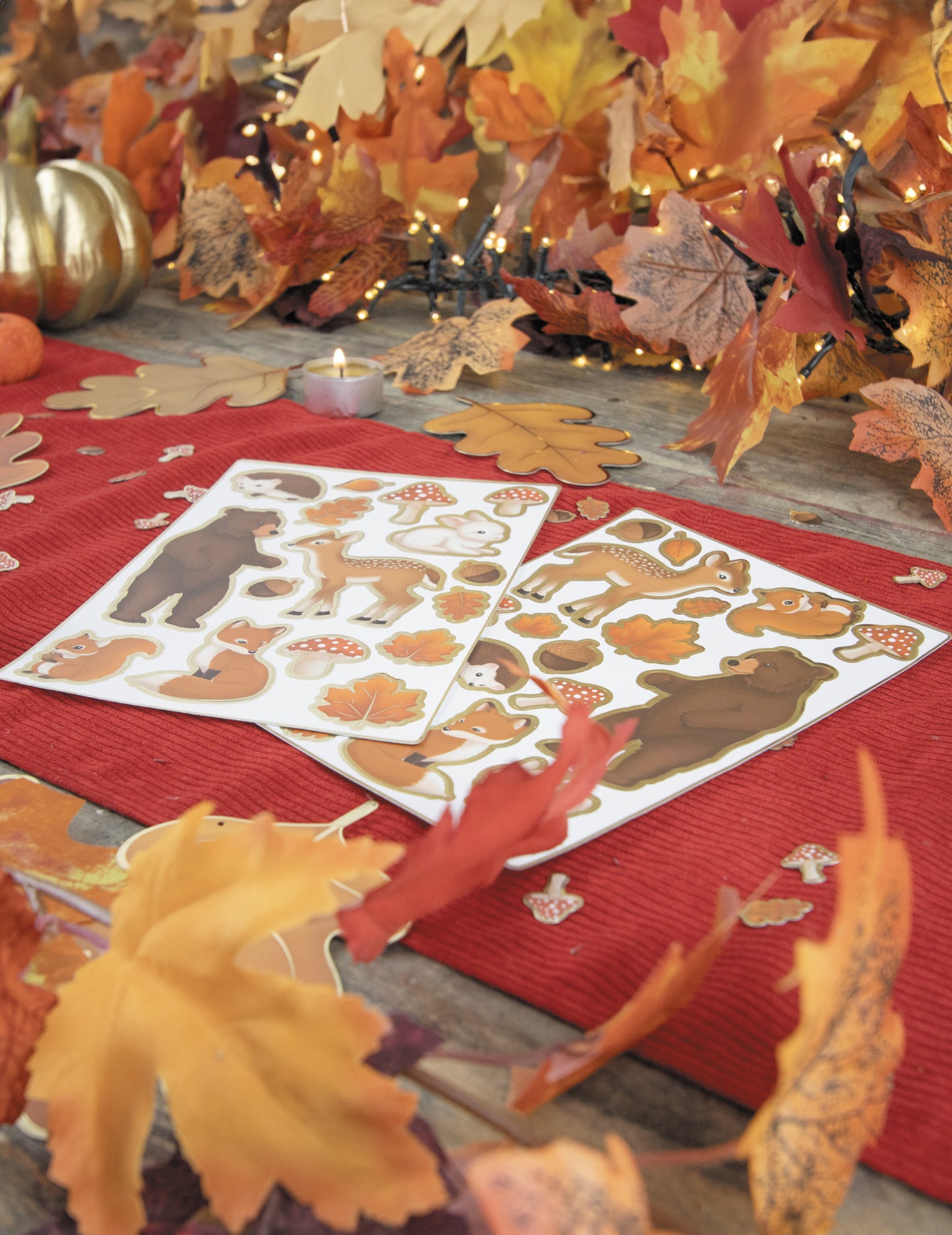 35 de autocolante din lemn pentru animale pădure