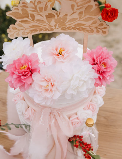 Mise en situation sur un gâteau du 4 pivoines fleurs pour décoration