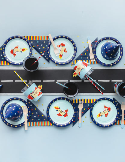 6 plăcuțe mici pentru avion 18 cm carton albastru