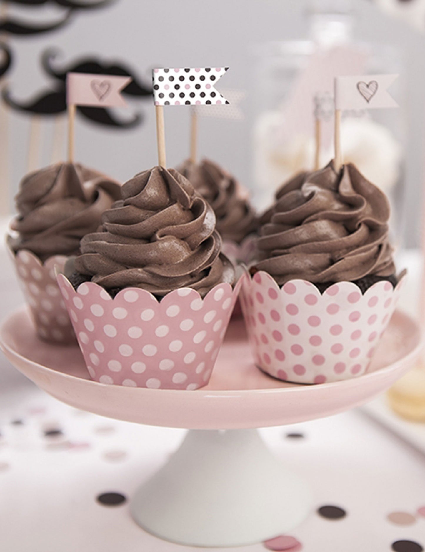 6 habillages à cupcake en carton rose poudré 5 x 7,5 x 5 cm à petits pois