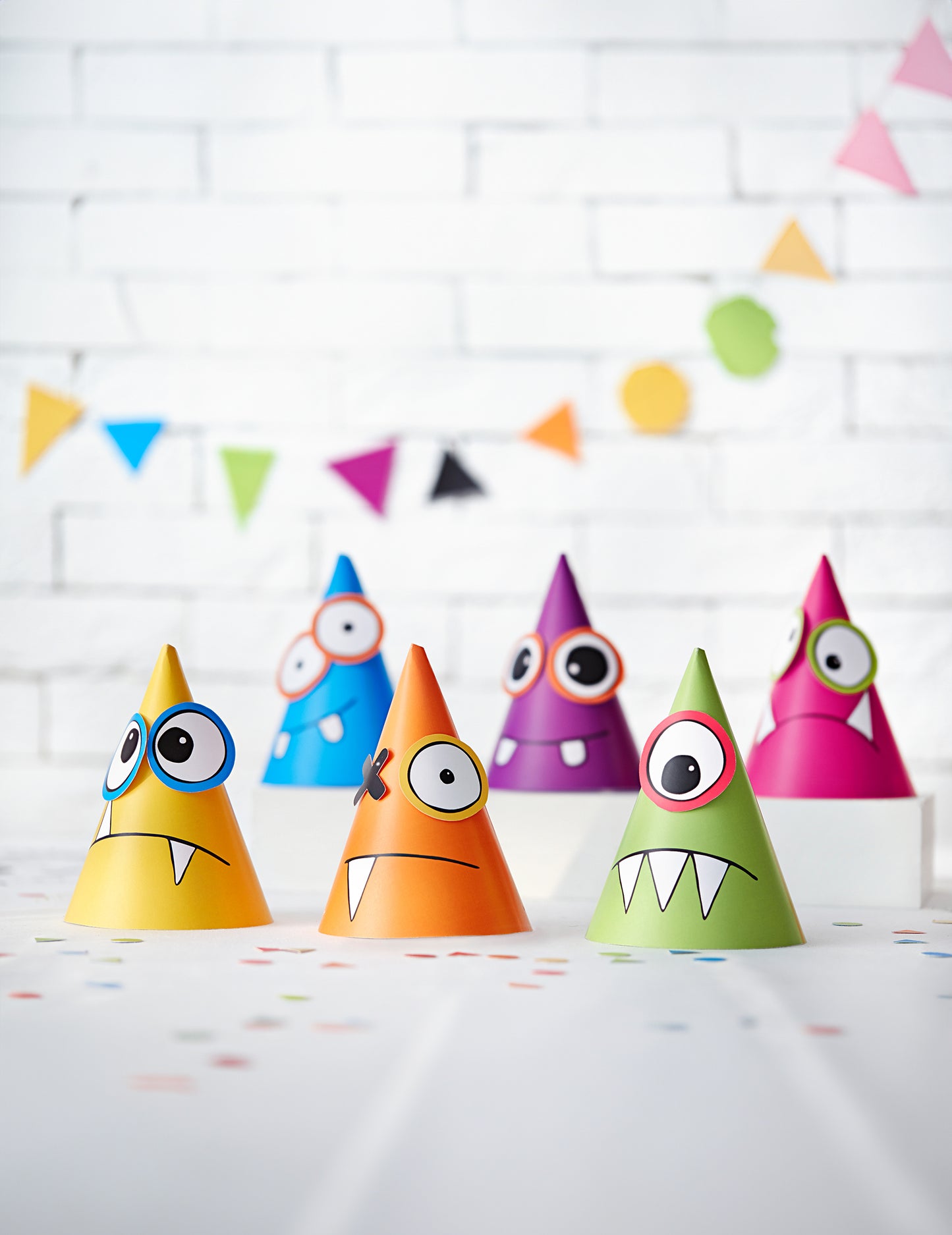 6 pălării de petrecere mici monștri colorați de creat 