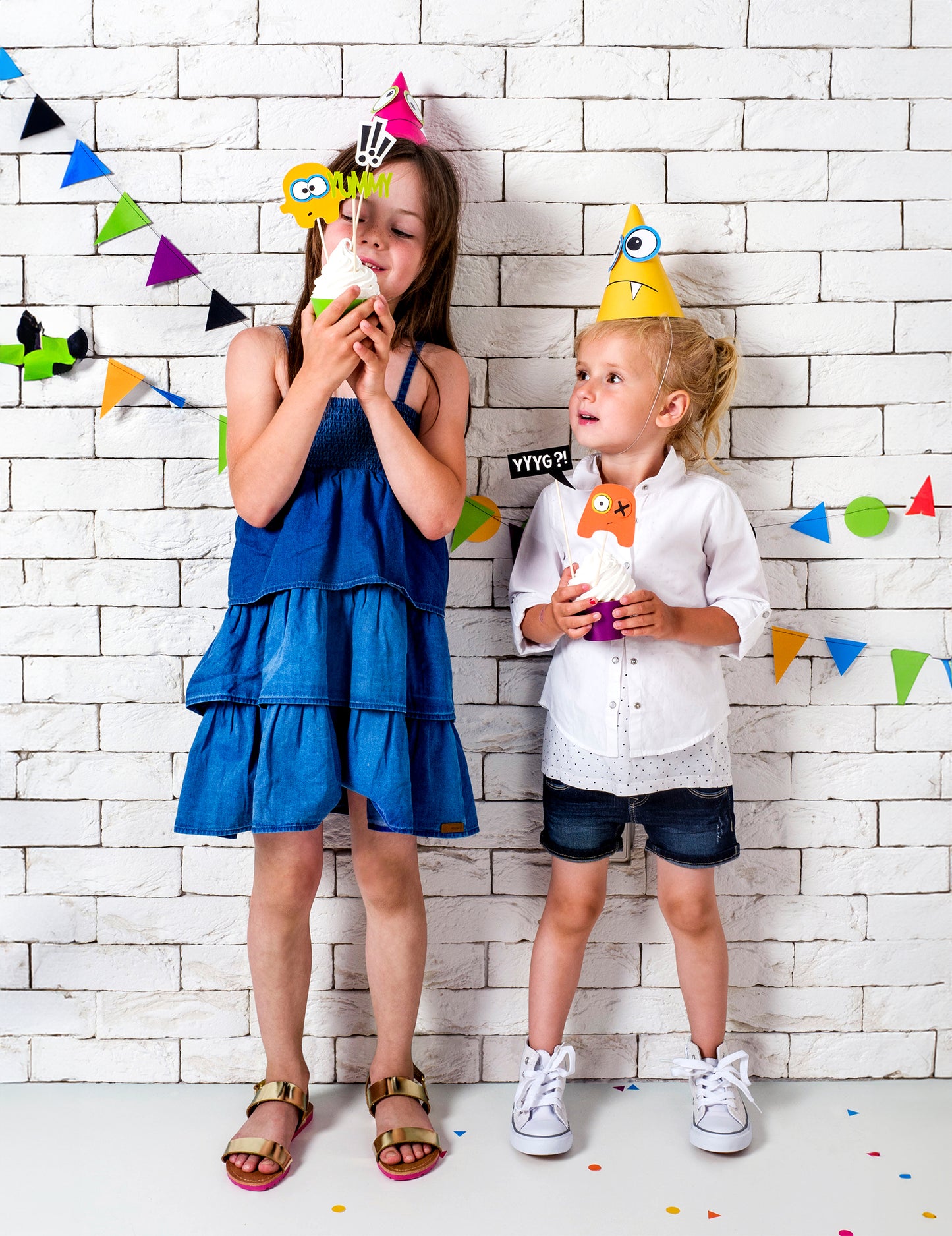 6 pălării de petrecere mici monștri colorați de creat 