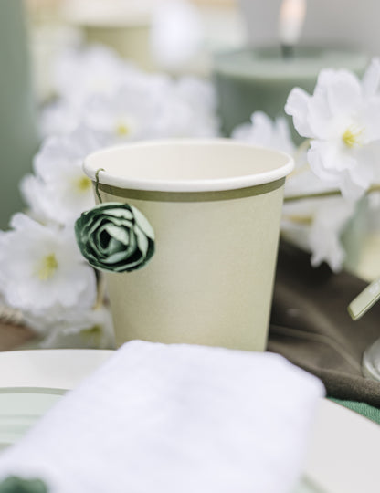 6 gobelets bi-color en carton vert de gris et vert sauge champêtre